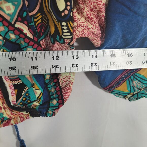 IAM Woman Multicolor Patterned Blouse Bell Sleeves V-Neck Braided Rope Top M - Picture 7 of 7